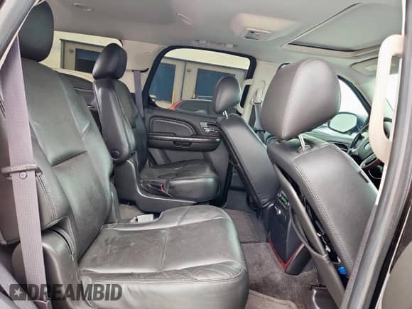 2014 Cadillac Escalade Luxury с VIN 1GYS3BEF7ER155019, выставлен на аукционе Copart как лот 59589975 с пробегом 153 938 миль миль и Списание • Salvage title. История ставок и продаж доступна на DreamBid. Изображение 11.