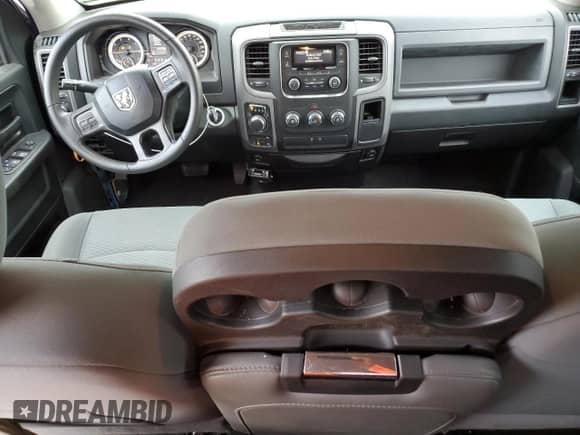 2018 Ram 1500 Tradesman с VIN 1C6RR7FT6JS199222, выставлен на аукционе Copart как лот 85817155 с пробегом 54 410 миль миль и Списание • Salvage title. История ставок и продаж доступна на DreamBid. Изображение 8.