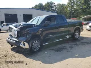 2012 Toyota Tundra z VIN 5TFRY5F15CX116870, wystawiony jako Copart lot #71394225 z przebiegiem 228 278 mil mil oraz Szkoda całkowita • Salvage title. Historia ofert i sprzedaży dostępna na DreamBid. Obrazek 1.