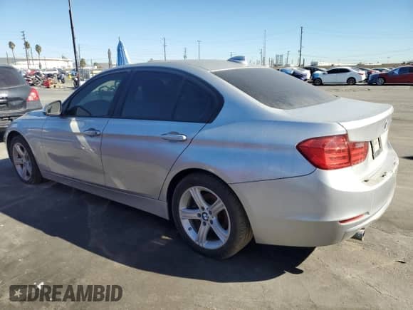 2014 BMW 3 Series 328d с VIN WBA3D3C57EK155129, выставлен на аукционе Copart как лот 90136845 с пробегом Не указан миль и Чистый • Clean title. История ставок и продаж доступна на DreamBid. Изображение 2.