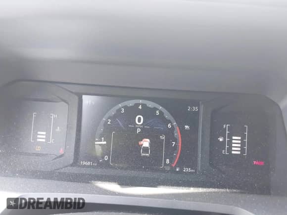 2024 Toyota Tacoma SR5 z VIN 3TMLB5JN3RM039609, wystawiony jako IAAI lot #42811469 z przebiegiem 19 681 mil mil oraz . Historia ofert i sprzedaży dostępna na DreamBid. Obrazek 7.