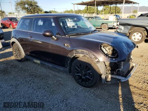 2015 MINI Hardtop with VIN WMWXM5C5XF3A60995, listed as a Copart auction lot 86899115 with 161,514 mi miles and Salvage title. Bid and sale history available at DreamBid. Image 4.