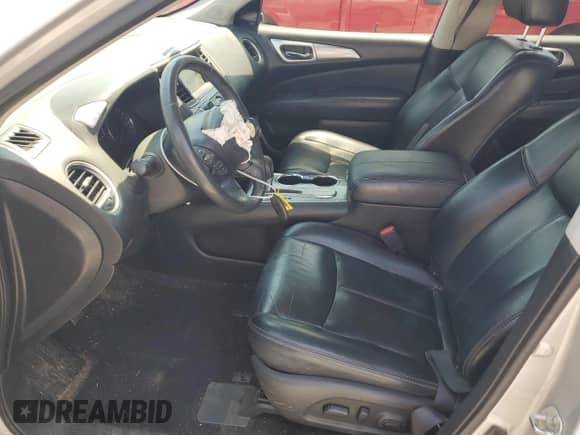 2017 Nissan Pathfinder SL with VIN 5N1DR2MN7HC909075, listed as a Copart auction lot 62007735 with 141,897 mi miles and Salvage title. Bid and sale history available at DreamBid. Image 7.