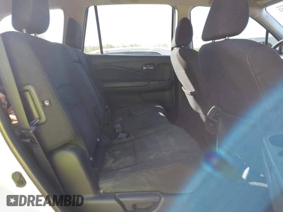 2017 Honda Pilot EX с VIN 5FNYF6H3XHB104138, выставлен на аукционе IAAI как лот 43440422 с пробегом 157 746 миль миль и . История ставок и продаж доступна на DreamBid. Изображение 8.