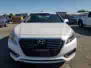 2017 Hyundai Sonata Limited with VIN KMHE54L2XHA072692, listed as a Copart auction lot 64465605 with 152,764 mi miles and Salvage title. Bid and sale history available at DreamBid. Image 5.