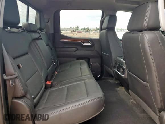 2023 GMC Sierra 1500 Denali z VIN 3GTUUGED9PG208796, wystawiony jako Copart lot #66319535 z przebiegiem 64 409 mil mil oraz Szkoda całkowita • Salvage title. Historia ofert i sprzedaży dostępna na DreamBid. Obrazek 10.