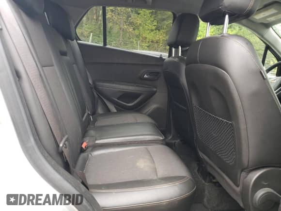 2017 Chevrolet Trax LT z VIN KL7CJPSB0HB172690, wystawiony jako Copart lot #81540045 z przebiegiem 121 946 mil mil oraz Szkoda całkowita • Salvage title. Historia ofert i sprzedaży dostępna na DreamBid. Obrazek 11.