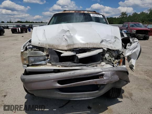 1997 Ford Explorer с VIN 1FMCU22XXVUD09705, выставлен на аукционе Copart как лот 55412575 с пробегом 356 444 миль миль и Списание • Salvage title. История ставок и продаж доступна на DreamBid. Изображение 5.