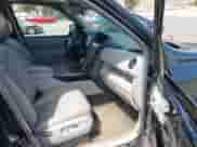 2013 Honda Pilot EX-L with VIN 5FNYF3H58DB019857, listed as a IAAI auction lot 43050717 with 152,188 mi miles and . Bid and sale history available at DreamBid. Image 5.