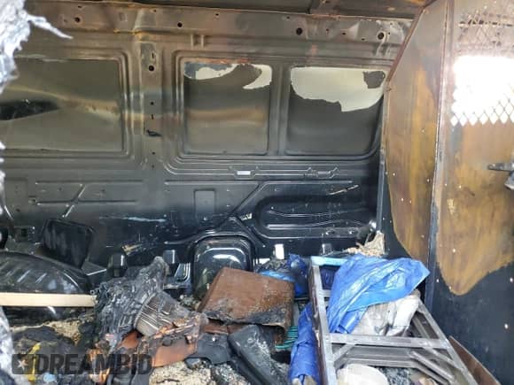 2012 Ford Econoline Cargo Recreational с VIN 1FTNE2EW3CDA35063, выставлен на аукционе Copart как лот 71182205 с пробегом Не указан миль и Чистый • Clean title. История ставок и продаж доступна на DreamBid. Изображение 10.