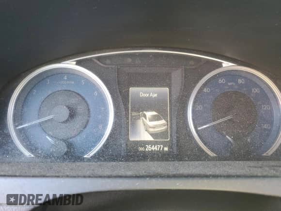 2017 Toyota Camry LE with VIN 4T1BF1FK4HU423928, listed as a Copart auction lot 87039515 with 264,477 mi miles and Clean title. Bid and sale history available at DreamBid. Image 9.