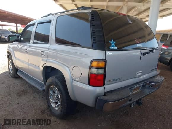 2005 Chevrolet Tahoe LS с VIN 1GNEK13T85J196046, выставлен на аукционе IAAI как лот 42409540 с пробегом 200 534 миль миль и . История ставок и продаж доступна на DreamBid. Изображение 3.