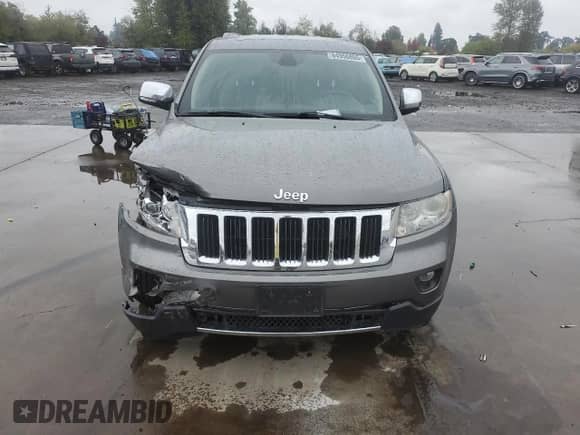 2012 Jeep Grand Cherokee Limited z VIN 1C4RJFBG2CC187150, wystawiony jako Copart lot #84956805 z przebiegiem 136 040 mil mil oraz Szkoda całkowita • Salvage title. Historia ofert i sprzedaży dostępna na DreamBid. Obrazek 5.