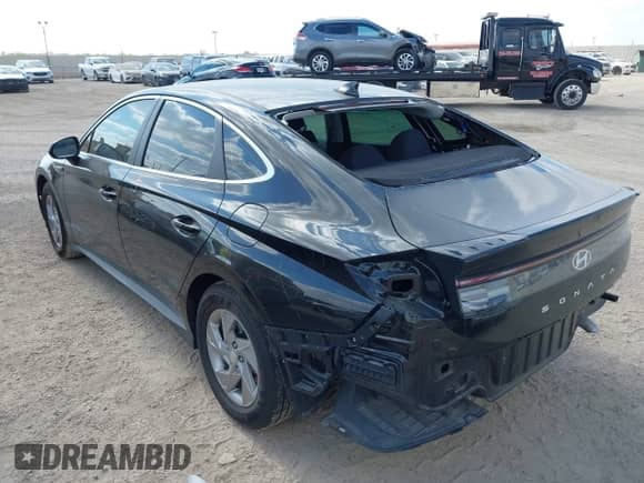 2025 Hyundai Sonata SE с VIN KMHL24JA1SA465630, выставлен на аукционе IAAI как лот 43432603 с пробегом 5 480 миль миль и . История ставок и продаж доступна на DreamBid. Изображение 3.