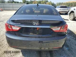 2011 Hyundai Sonata GLS z VIN 5NPEB4AC0BH261652, wystawiony jako Copart lot #84201845 z przebiegiem 175 970 mil mil oraz Szkoda całkowita • Salvage title. Historia ofert i sprzedaży dostępna na DreamBid. Obrazek 6.
