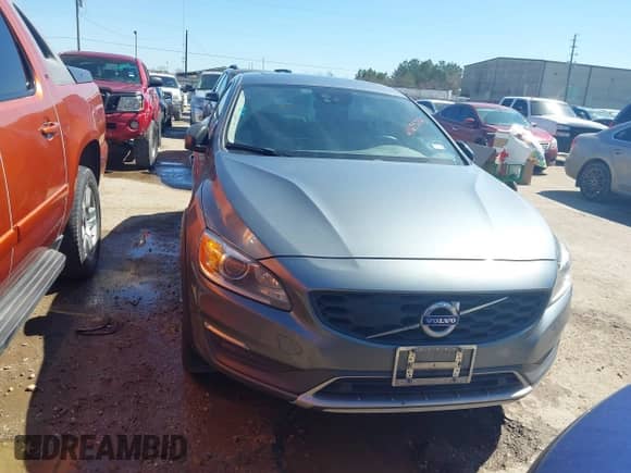 2016 Volvo S60 T5 Platinum с VIN YV4612UM7G2001173, выставлен на аукционе IAAI как лот 41659965 с пробегом 117 805 миль миль и . История ставок и продаж доступна на DreamBid. Изображение 12.