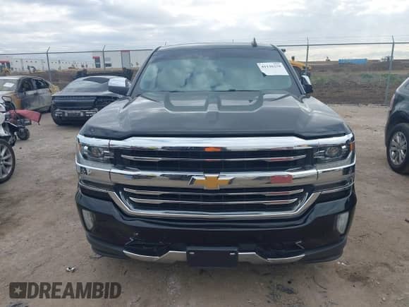 2017 Chevrolet Silverado 1500 LTZ z VIN 3GCUKSEJ0HG471081, wystawiony jako IAAI lot #41126259 z przebiegiem 40 551 mil mil oraz . Historia ofert i sprzedaży dostępna na DreamBid. Obrazek 12.