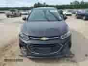 2018 Chevrolet Trax LS with VIN 3GNCJKSB2JL411075, listed as a Copart auction lot 70657615 with 77,166 mi miles and Salvage title. Bid and sale history available at DreamBid. Image 5.