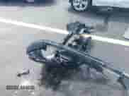 2024 Toyota Tacoma SR5 z VIN 3TYKB5FN6RT007410, wystawiony jako IAAI lot #43205199 z przebiegiem 26 768 mil mil oraz . Historia ofert i sprzedaży dostępna na DreamBid. Obrazek 12.