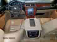 2007 Chevrolet Avalanche LTZ с VIN 3GNEC12007G288728, выставлен на аукционе Copart как лот 61164625 с пробегом 190 796 миль миль и Чистый • Clean title. История ставок и продаж доступна на DreamBid. Изображение 8.