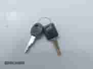 1992 Chevrolet Blazer z VIN 1GNDT13W4N2177782, wystawiony jako IAAI lot #42766017 z przebiegiem 165 544 mil mil oraz . Historia ofert i sprzedaży dostępna na DreamBid. Obrazek 11.