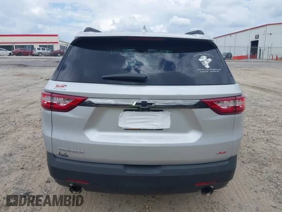 2020 Chevrolet Traverse RS z VIN 1GNERJKW7LJ301373, wystawiony jako IAAI lot #42828749 z przebiegiem 153 572 mil mil oraz . Historia ofert i sprzedaży dostępna na DreamBid. Obrazek 16.