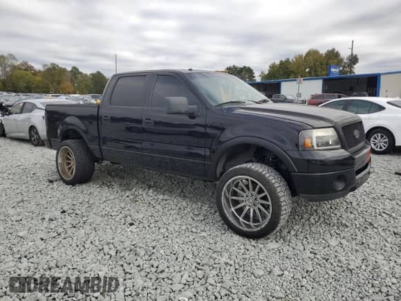 2006 Ford F-150 XLT with VIN 1FTPW14V36FA88511, listed as a Copart auction lot 69152395 with 216,622 mi miles and Salvage title. Bid and sale history available at DreamBid. Image 4.