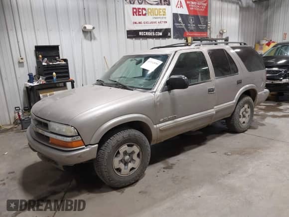 2004 Chevrolet Blazer LS с VIN 1GNDT13X54K126718, выставлен на аукционе IAAI как лот 43332890 с пробегом 201 409 миль миль и . История ставок и продаж доступна на DreamBid. Изображение 2.