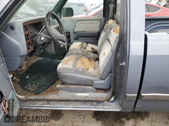 1989 Dodge Dakota with VIN 1B7FL26X3KS146546, listed as a Copart auction lot 81859624 with 16,824 mi miles and Clean title. Bid and sale history available at DreamBid. Image 7.