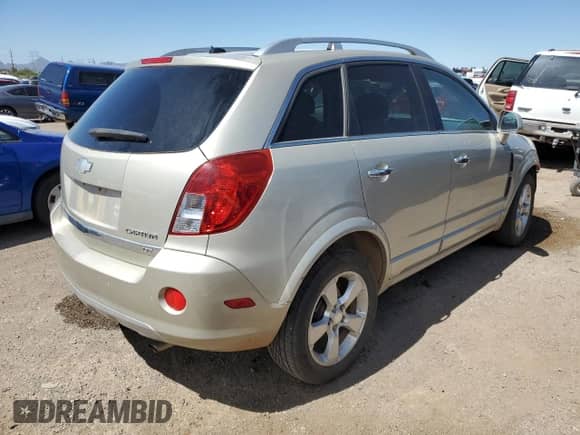 2014 Chevrolet Captiva Sport LTZ с VIN 3GNAL4EKXES516404, выставлен на аукционе Copart как лот 72170104 с пробегом Не указан миль и Списание • Salvage title. История ставок и продаж доступна на DreamBid. Изображение 3.