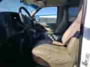 2008 Chevrolet Express Cargo с VIN 1GCFG15X881176155, выставлен на аукционе Copart как лот 48261515 с пробегом 174 558 миль миль и Чистый • Clean title. История ставок и продаж доступна на DreamBid. Изображение 7.