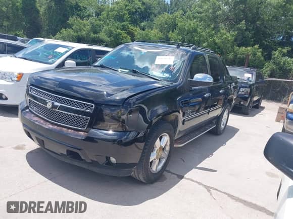 2013 Chevrolet Avalanche LT с VIN 3GNMCFE05DG269088, выставлен на аукционе IAAI как лот 42620729 с пробегом 177 810 миль миль и . История ставок и продаж доступна на DreamBid. Изображение 17.