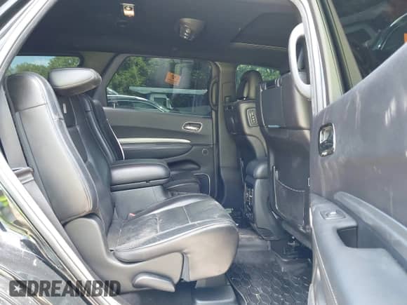 2019 Dodge Durango R/T z VIN 1C4SDJCT6KC692551, wystawiony jako IAAI lot #42320969 z przebiegiem 87 502 mil mil oraz . Historia ofert i sprzedaży dostępna na DreamBid. Obrazek 8.