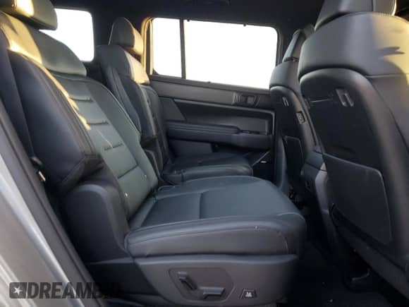 2024 Hyundai Santa Fe Calligraphy z VIN 5NMP5DGL2RH029424, wystawiony jako Copart lot #86995324 z przebiegiem 15 046 mil mil oraz Szkoda całkowita • Salvage title. Historia ofert i sprzedaży dostępna na DreamBid. Obrazek 11.