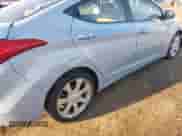 2011 Hyundai Elantra Limited z VIN KMHDH4AE3BU096595, wystawiony jako IAAI lot #43061058 z przebiegiem 152 038 mil mil oraz . Historia ofert i sprzedaży dostępna na DreamBid. Obrazek 14.