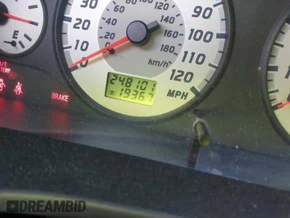 2001 Nissan Pathfinder LE z VIN JN8DR09Y91W600597, wystawiony jako IAAI lot #41612126 z przebiegiem 248 101 mil mil oraz . Historia ofert i sprzedaży dostępna na DreamBid. Obrazek 15.