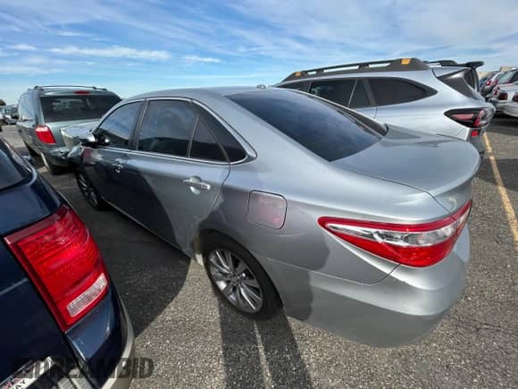 2015 Toyota Camry LE с VIN 4T1BD1FK4FU160911, выставлен на аукционе Copart как лот 71867615 с пробегом 339 207 миль миль и Списание • Salvage title. История ставок и продаж доступна на DreamBid. Изображение 2.