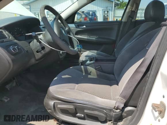 2009 Chevrolet Impala Police Police with VIN 2G1WS57M191231817, listed as a Copart auction lot 59637255 with 186,007 mi miles and Salvage title. Bid and sale history available at DreamBid. Image 7.