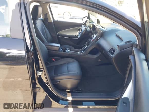 2015 Chevrolet Volt z VIN 1G1RD6E43FU102560, wystawiony jako IAAI lot #43595883 z przebiegiem 106 638 mil mil oraz . Historia ofert i sprzedaży dostępna na DreamBid. Obrazek 5.