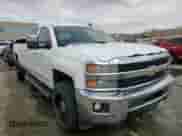 2015 Chevrolet Silverado 3500HD LTZ с VIN 1GC4K0C85FF679444, выставлен на аукционе Copart как лот 49138775 с пробегом 165 344 миль миль и Чистый • Clean title. История ставок и продаж доступна на DreamBid. Изображение 13.