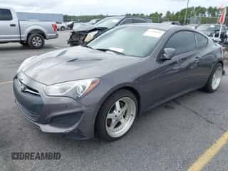 2013 Hyundai Genesis Coupe Premium with VIN KMHHT6KD3DU100214, listed as a IAAI auction lot 43370396 with 158,227 mi miles and . Bid and sale history available at DreamBid. Image 2.