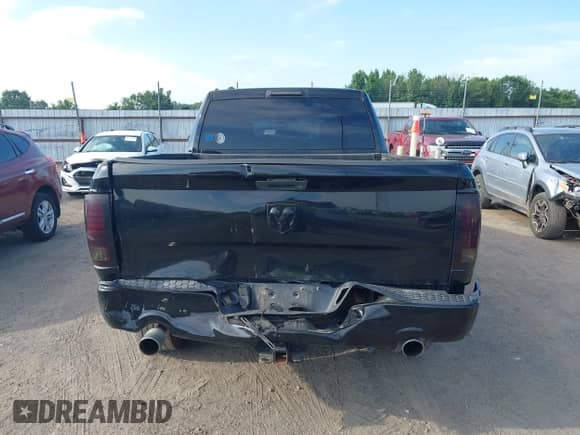 2013 Ram 1500 Express z VIN 1C6RR6FT6DS716453, wystawiony jako IAAI lot #42595693 z przebiegiem 195 181 mil mil oraz . Historia ofert i sprzedaży dostępna na DreamBid. Obrazek 16.