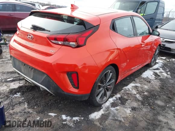 2019 Hyundai Veloster 2.0 с VIN KMHTG6AF6KU005046, выставлен на аукционе IAAI как лот 41073491 с пробегом 31 490 миль миль и . История ставок и продаж доступна на DreamBid. Изображение 4.
