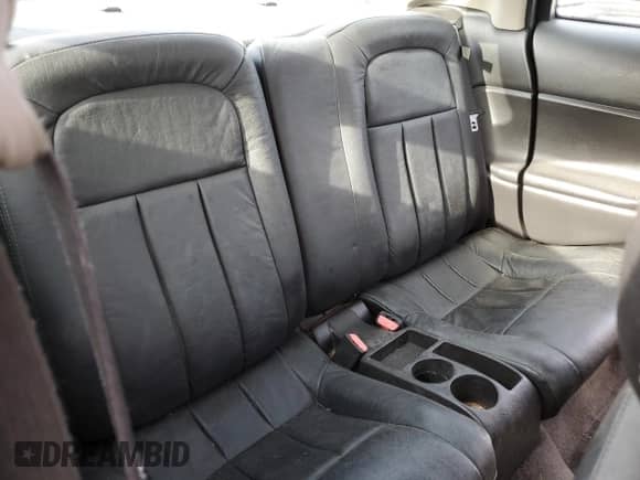 2001 Saturn SC with VIN 1G8ZY14701Z255767, listed as a Copart auction lot 53727985 with 137,776 mi miles and Salvage title. Bid and sale history available at DreamBid. Image 10.