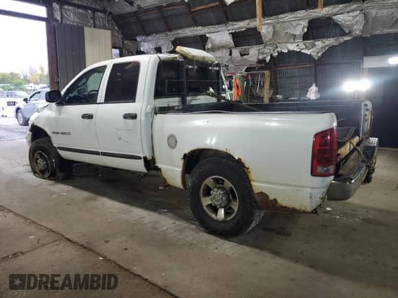 2005 Dodge 3500 SLT with VIN 3D7LS38C85G756787, listed as a Copart auction lot 81398005 with 184,110 mi miles and Salvage title. Bid and sale history available at DreamBid. Image 2.