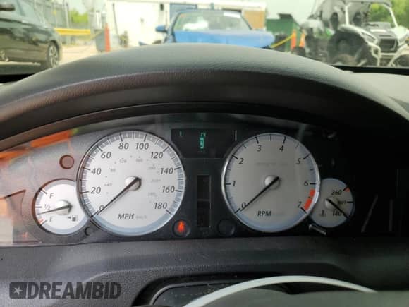 2006 Chrysler 300 C SRT-8 z VIN 2C3LA73W76H102777, wystawiony jako Copart lot #60065925 z przebiegiem 97 765 mil mil oraz Szkoda całkowita • Salvage title. Historia ofert i sprzedaży dostępna na DreamBid. Obrazek 9.