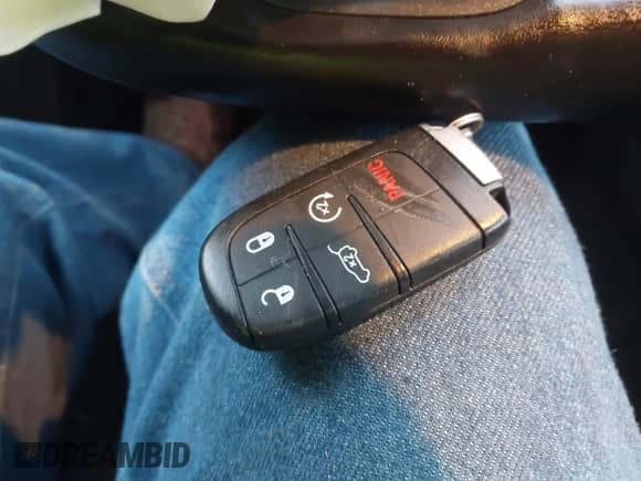 2023 Dodge Durango GT z VIN 1C4RDJDG1PC556514, wystawiony jako IAAI lot #41190616 z przebiegiem 28 806 mil mil oraz . Historia ofert i sprzedaży dostępna na DreamBid. Obrazek 11.