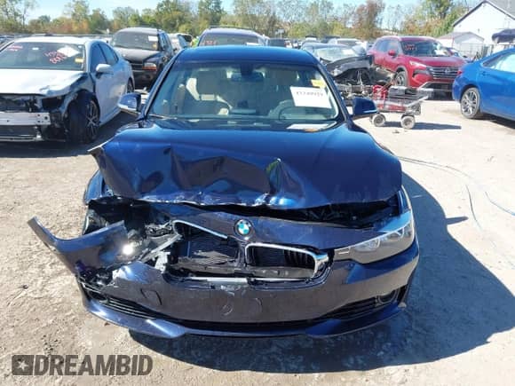 2013 BMW 3 Series 328i xDrive с VIN WBA3B5C54DF590506, выставлен на аукционе IAAI как лот 43349929 с пробегом 94 907 миль миль и . История ставок и продаж доступна на DreamBid. Изображение 12.