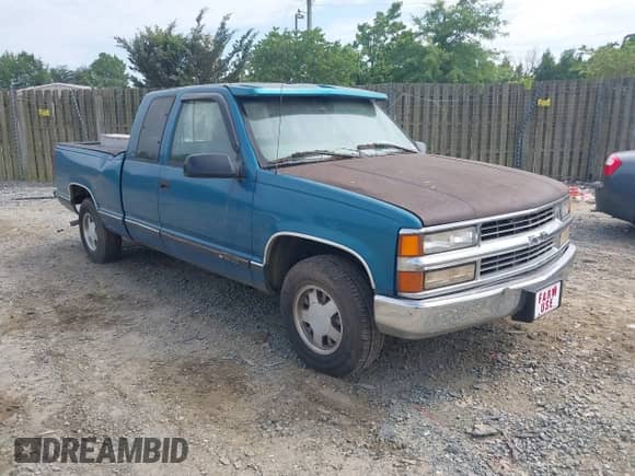 1997 Chevrolet Silverado 1500 с VIN 1GCEC19W1VE263148, выставлен на аукционе IAAI как лот 42321248 с пробегом 118 292 миль миль и . История ставок и продаж доступна на DreamBid. Изображение 1.