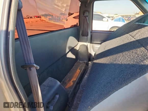 2002 Chevrolet S-10 с VIN 1GCCS145428262434, выставлен на аукционе Copart как лот 61906735 с пробегом 140 564 миль миль и Чистый • Clean title. История ставок и продаж доступна на DreamBid. Изображение 10.